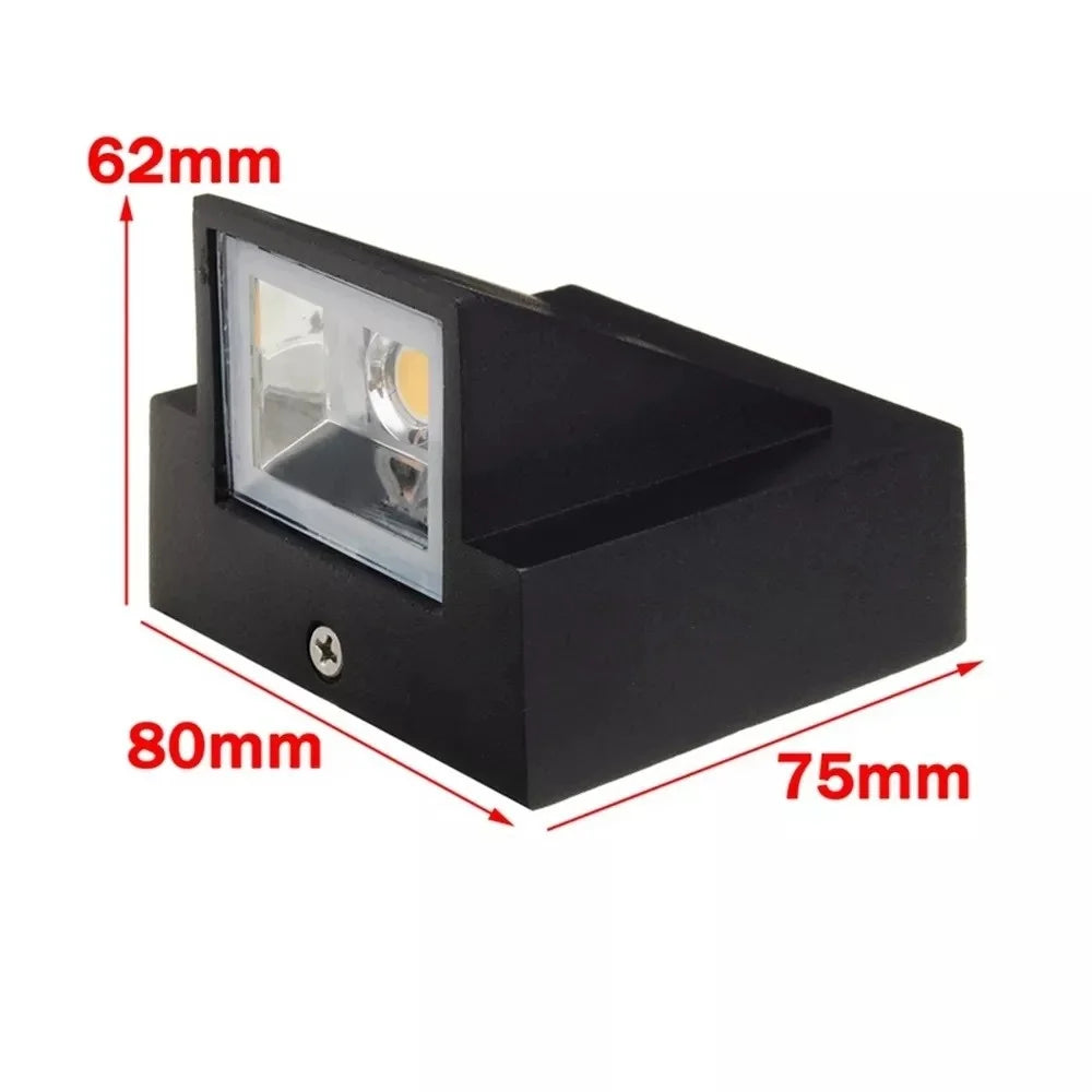 IP65 Outdoor Wall Light – product image 2